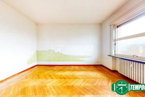 Trilocale ampio sul Viale Saffi!