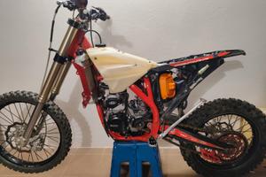 Beta 250 RR racing 2023 sbiellato