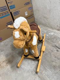 Cavallo a dondolo