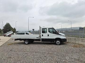 IVECO DAILY CASSONE 7  POSTI  EURO 6B 