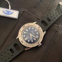 Orologio squale automatico