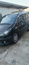 Peugeot 1007 diesel 1.4 per neopatentata
