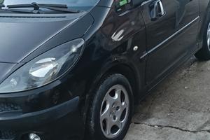 Peugeot 1007 diesel 1.4 per neopatentata