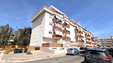 3 LOCALI A MARGHERITA DI SAVOIA