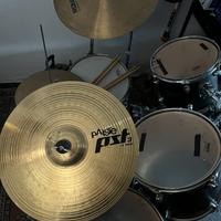 Batteria acustica anni 90 marca basics