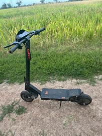 monopattino kukirin g2