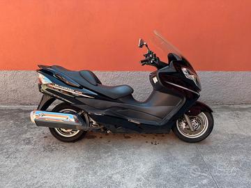 Suzuki Burgman 400 2011