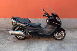 Suzuki Burgman 400 2011
