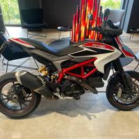 DUCATI Hypermotard 821 SP