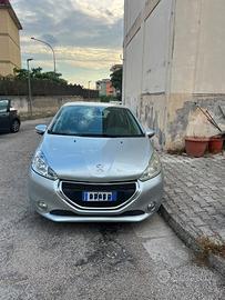 PEUGEOT 208 1.6 HDI 92CV
