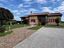 villa-singola-a-due-carrare