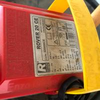 Cisterna con pompa per gasolio