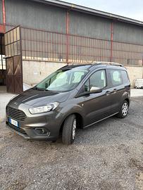 Ford Transit Courier