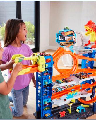 Hot wheels city mega garage