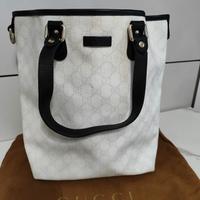 Gucci borsa in pelle bianca (macchiata)