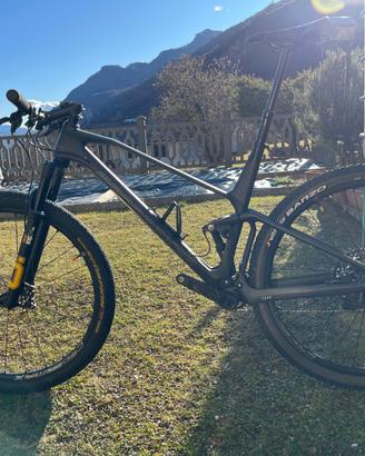 Mondraker F Podium SE