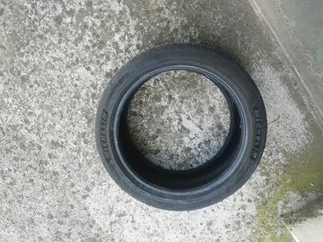 Copertone 235/45 ZR 19  Michelin pilot sport 4 
