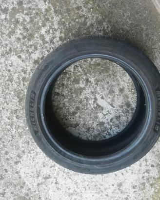 Copertone 235/45 ZR 19  Michelin pilot sport 4 