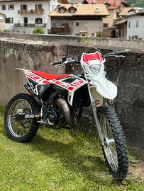 Beta rr 50 2021 (top viola)