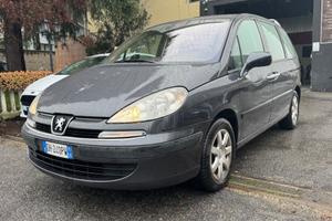 Peugeot 807 2.0 HDi FAP ST
