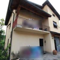Villa a Fenegrò (CO)