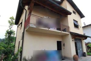 Villa a Fenegrò (CO)