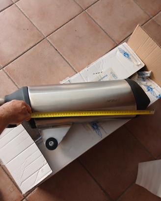 teminale.di scarico benelli 702x