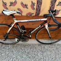 Bici da Corsa full Carbon Fontana