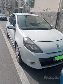 Renault Clio 3 serie 2500€