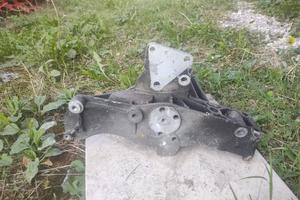 Staffa organi ausiliari Lancia Y