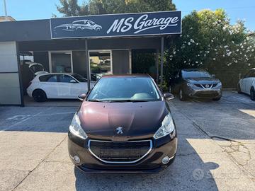 Peugeot 208 1.2 Neopatentati