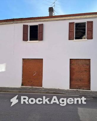 Appartamento di 102 m² con 3 locali a Borghi