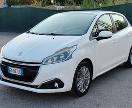 Peugeot 208 PureTech 82 5 porte Access