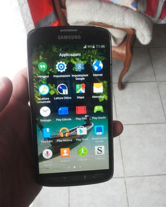 2 CELLULLARI SMARTPHONE S4 E S3 NEO 