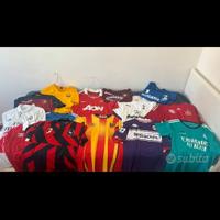 Collezione maglie da calcio