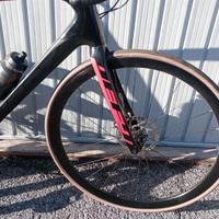 bici corsa giant defy 20198