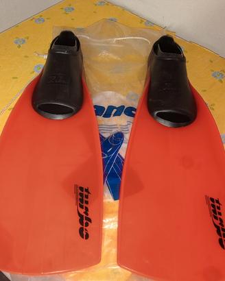 Coppia di Pinne Nuove n 37