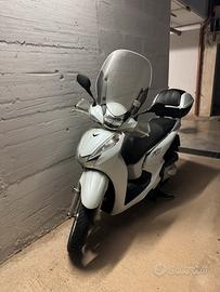 Honda SH 300 ABS Bianco