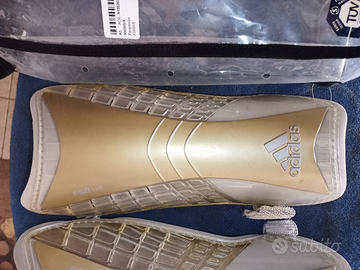 Parastinchi Adidas gold