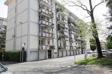 zona S. OSVALDO p. alto bicamere con biservizi