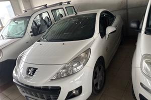Peugeot 207 1.6 THP 150CV CC Féline