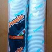 Bicchierini di plastica