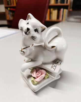 statuina  gatto