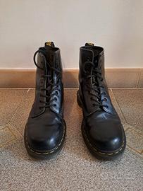 Dr. Martens Stivale