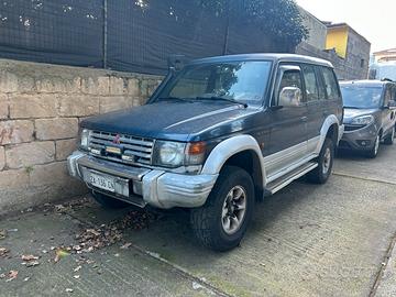 Mitsubishi Pajero 2.5 td wagon