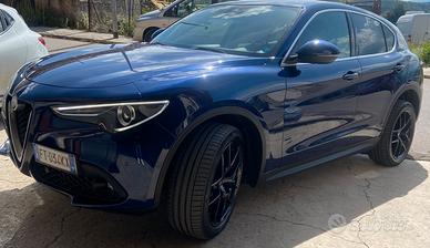 Alfa Stelvio q4 210 cv anno 2019