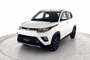 MAHINDRA KUV100 1.2 K8