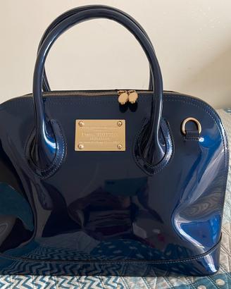 Borsa in vernice blu