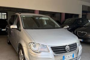 Volkswagen Touran 2.0 Conceptline Ecofuel