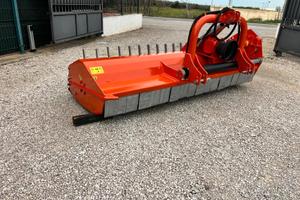 TRINCIA USATA LIPA TLSP-220 con spostamento idraul